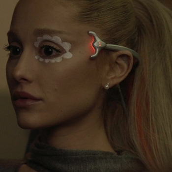 Ariana Grande - We can't be friends (Wait for your love)