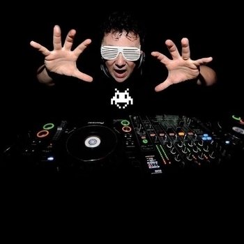 Romper Room (Joachim Garraud Remix).(AGRMusic) 