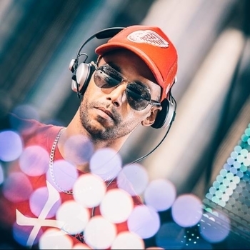 Life (Original Mix) (Back In Flight School 2012)