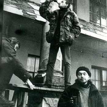 Перебить охрану тюрьмы 