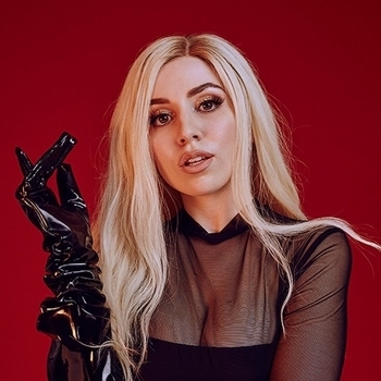 Ava Max