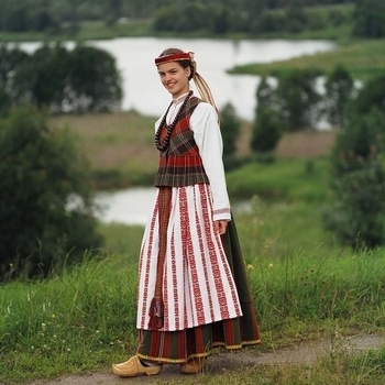 Mana Vasara Aiziet 