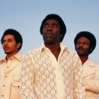 Gotta Get My Broom Out (The Best of The O'Jays 1972) 